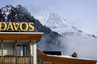 Pour la première fois, les habitants de la région de Prättigau/Davos (GR) ont pu donner leur avis sur le tourisme. Environ 40% des répondants estiment qu'une limite a été atteinte (archives). KEYSTONE/MICHAEL BUHOLZER